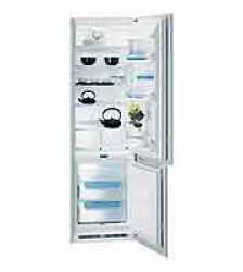 Холодильник Ariston BCS 333/B