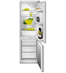 Холодильник Brandt CBI 320 TSX