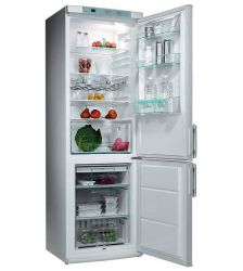 Холодильник Electrolux ERB 8648