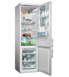 Холодильник Electrolux ENB 3840