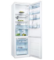 Холодильник Electrolux ENB 38633 W
