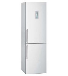 Холодильник Siemens KG39NAW20