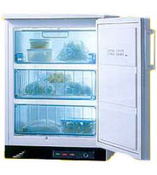 Холодильник Zanussi ZCV 120